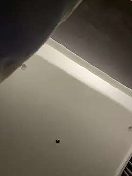 Lucy79xx online show from 2, 2, 2026