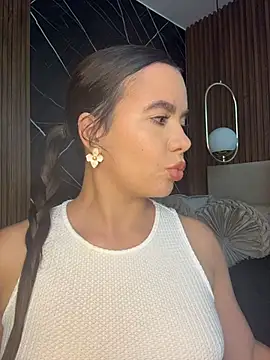 ValentinaEliot online show from 20, 12, 2025