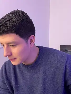 Snapshot of Goldenknight33 chatting on 5, 2, 2026 Goldenknight33 online show from 5, 2, 2026