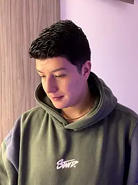 Snapshot of Goldenknight33 chatting on 6, 1, 2026 Goldenknight33 online show from 6, 1, 2026