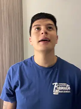 Snapshot of Goldenknight33 chatting on 7, 2, 2026 Goldenknight33 online show from 7, 2, 2026