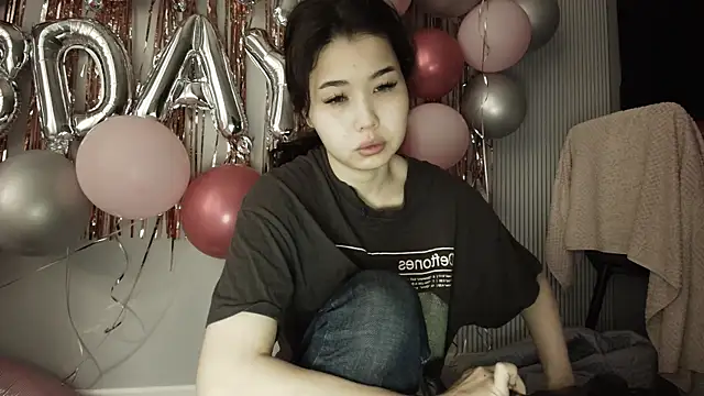 Snapshot of kimyjina chatting on 5, 6, 2026 kimyjina online show from 5, 6, 2026
