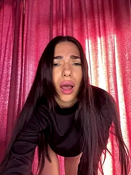 SashaLuvv online show from 19, 12, 2025