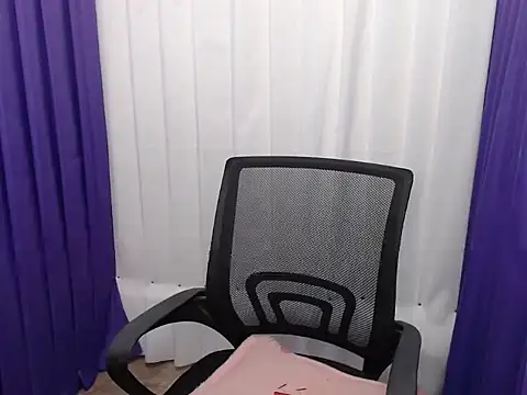 Lovely apple19 online show from 6, 3, 2026