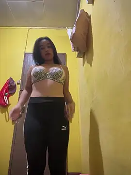 Lovely apple19 online show from 15, 4, 2026