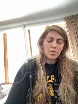 CelestialRuby online show from 2, 11, 2025