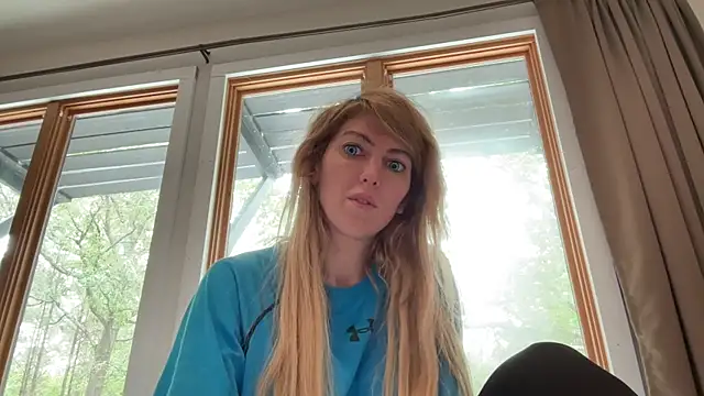 CelestialRuby online show from 19, 4, 2026