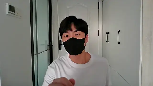 kimze7 online show from 9, 1, 2026