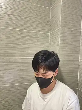 kimze7 online show from 4, 4, 2026