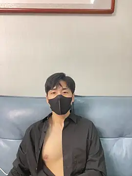 kimze7 online show from 20, 4, 2026