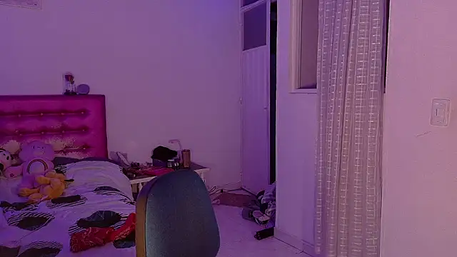 Dani Dancer online show from 8, 3, 2026