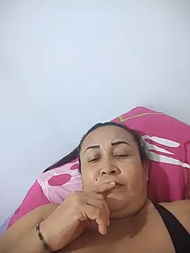 Nini Love  online show from 23, 5, 2026
