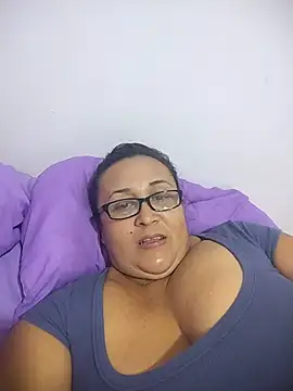 Nini Love  online show from 11, 7, 2026
