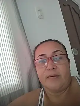 Nini Love  online show from 5, 4, 2026