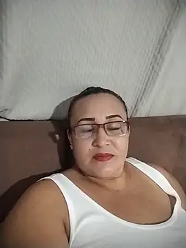 Nini Love  online show from 11, 4, 2026