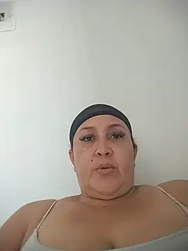 Nini Love  online show from 7, 2, 2026