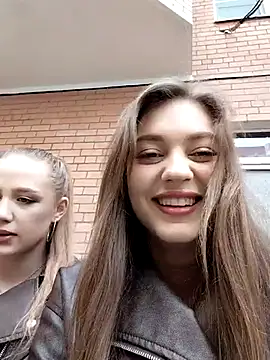 findwayout online show from 25, 3, 2026