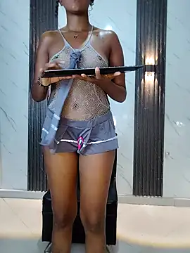 CaramelDesire online show from 14, 4, 2026