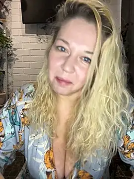 JenniferCarmen online show from 17, 3, 2026