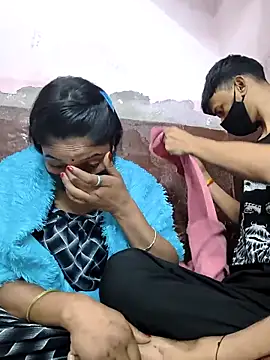 couplegk71 online show from 2, 2, 2026