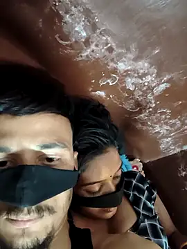 couplegk71 online show from 3, 2, 2026