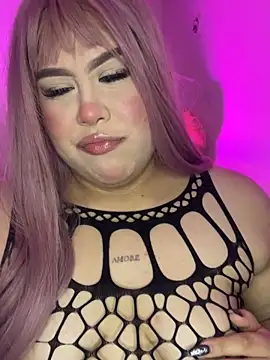 Mia Carters online show from 3, 2, 2026