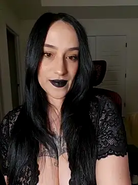 BustyVampyre online show from 24, 2, 2026