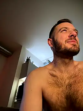 cheekycherryx online show from 18, 12, 2025