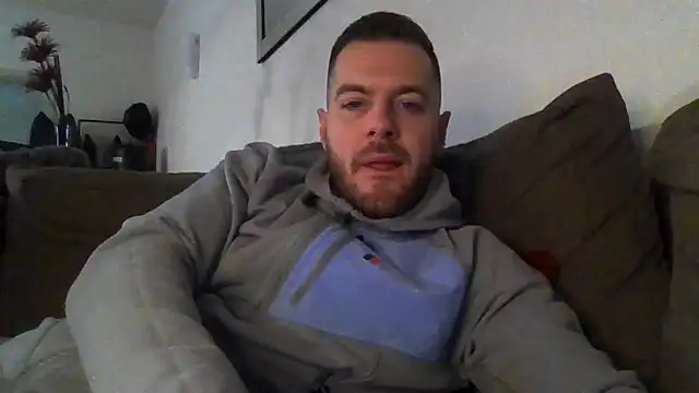 cheekycherryx online show from 18, 1, 2026