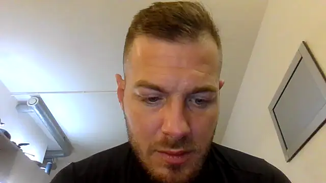 cheekycherryx online show from 24, 2, 2026