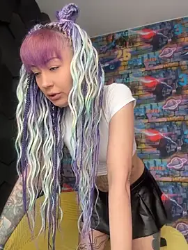 Snapshot of Tattoo__Moon chatting on 3, 5, 2026 Tattoo Moon online show from 3, 5, 2026