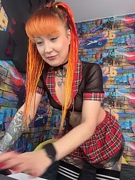 Tattoo  Moon online show from 1, 3, 2026