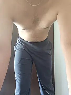 Snapshot of rahuloves chatting on 2, 3, 2026 rahuloves online show from 2, 3, 2026