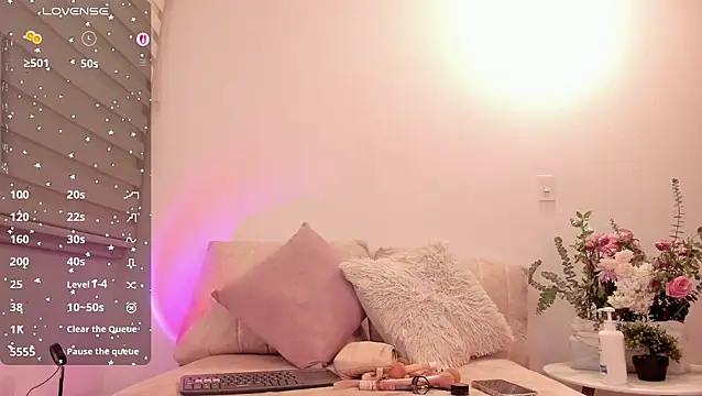 Snapshot of Babe_sophiee1 chatting on 30, 5, 2026 Babe sophiee1 online show from 30, 5, 2026