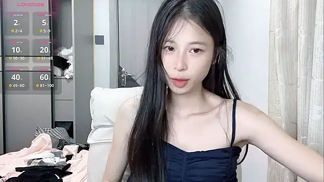 Snapshot of tiantian-160 chatting on 8, 6, 2026 tiantian-160 online show from 8, 6, 2026