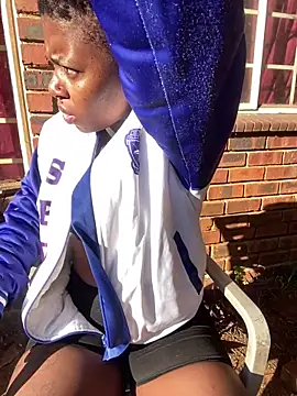 SexyMbali 01 online show from 4, 4, 2026