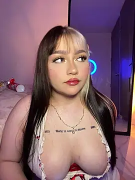 Snapshot of Daniela_ruizz chatting on 18, 6, 2026 Daniela ruizz online show from 18, 6, 2026