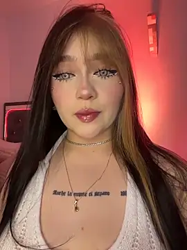 Daniela ruizz online show from 2, 3, 2026