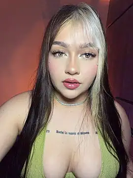 Snapshot of Daniela_ruizz chatting on 17, 7, 2026 Daniela ruizz online show from 17, 7, 2026