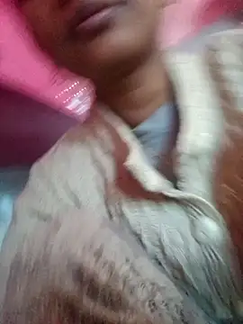 nehakapoor89 online show from 18, 12, 2025