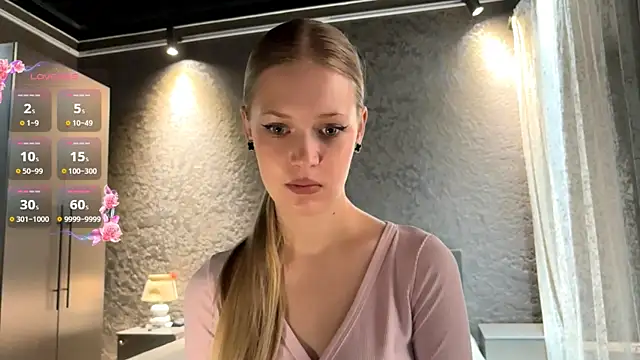ZaidaSchwarten online show from 23, 7, 2026
