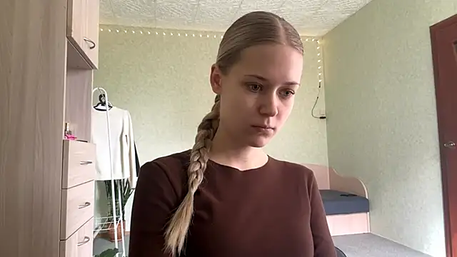 Snapshot of ZaidaSchwarten chatting on 1, 5, 2026 ZaidaSchwarten online show from 1, 5, 2026