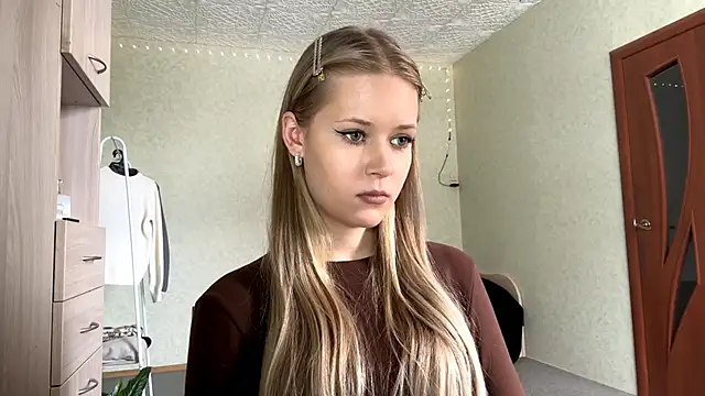 ZaidaSchwarten online show from 26, 2, 2026