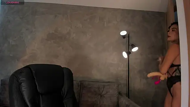 ValerieAustin online show from 13, 10, 2025