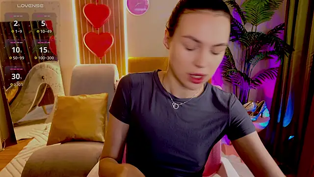 MaxinCarroll online show from 11, 3, 2026