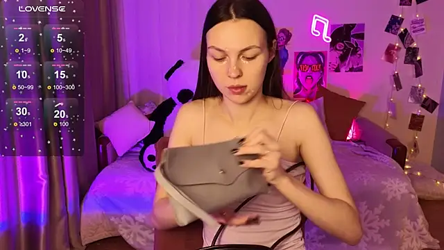 MaxinCarroll online show from 7, 1, 2026