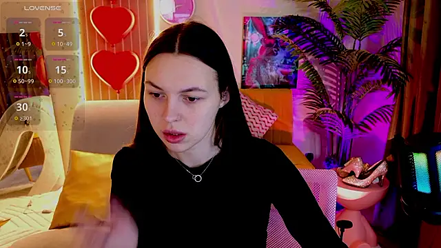 MaxinCarroll online show from 6, 3, 2026