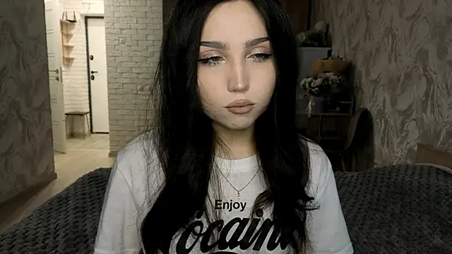 Qwami Amie online show from 30, 5, 2026