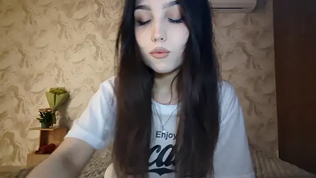 Qwami Amie online show from 16, 3, 2026