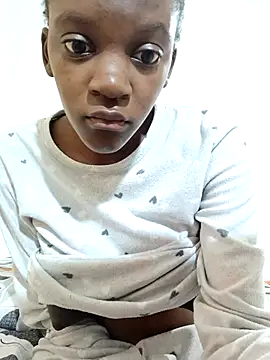 PetiteDoll 06 online show from 18, 4, 2026